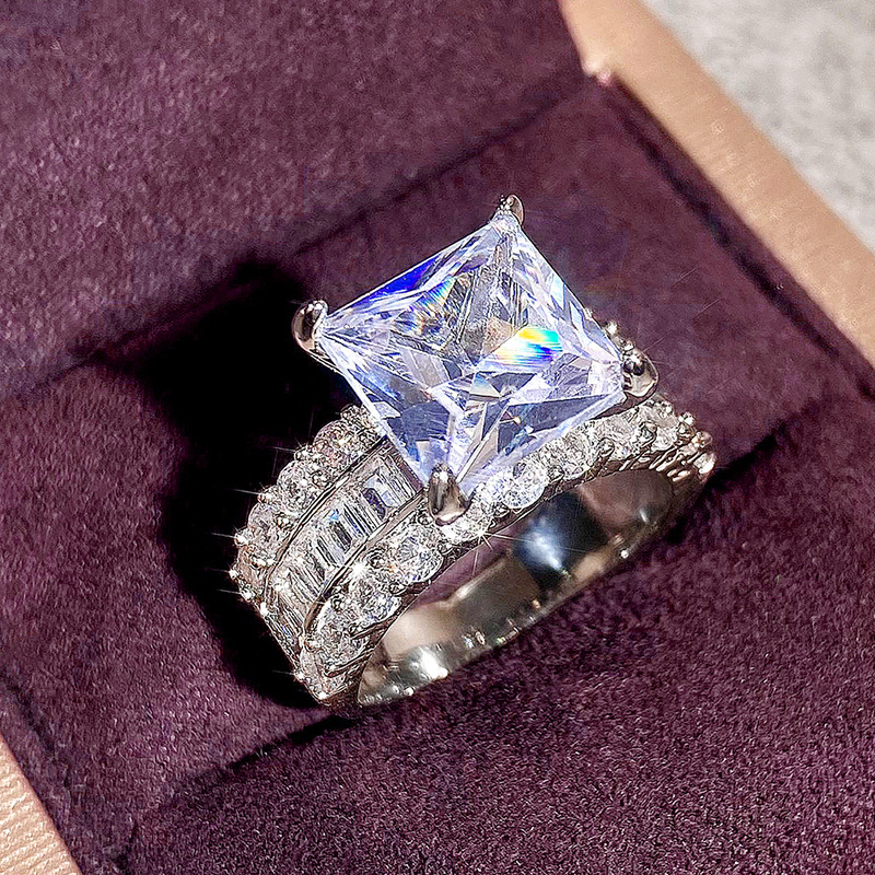 Bright Wedding Rings Luxury Jewelry 925 Sterling Silver Fill Large Princess White 5A Designer Cubic Zircon CZ Diamond Elegant Party Women Bride Ring F