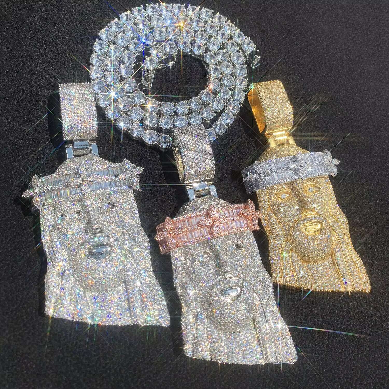 Gold Twe Tone Huge Spooky Big Jesus Head Baguette Zircon Charm Iced Out Crown Jumbo Pendant Cubic Zirconia Necklace for Men