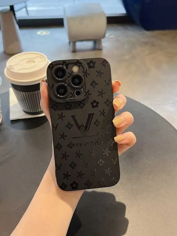 Top silicone phone cases iPhone 16 15 14 plus 13 12 11 Pro max XR XS 7 8 Luxury 16e Designer Classic Cover Shockproof case for Men and Women