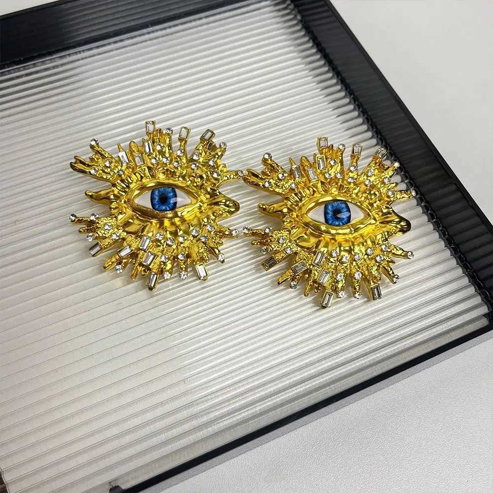 Vintage Devils Eye Jewelry Set Tassels Delicate Eyes of Demon Stud Earring Trendy Imitated Pearl Woman Brooch Autumn Winter Z250619