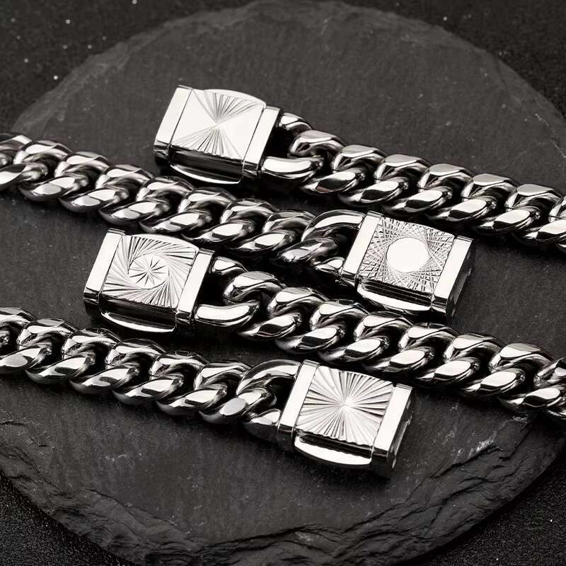 Wholesale Custom Hip Hop Stainless Steel 14K 18K Gold Plated Engraved Lock Clasp Miami Cuban Link Chain