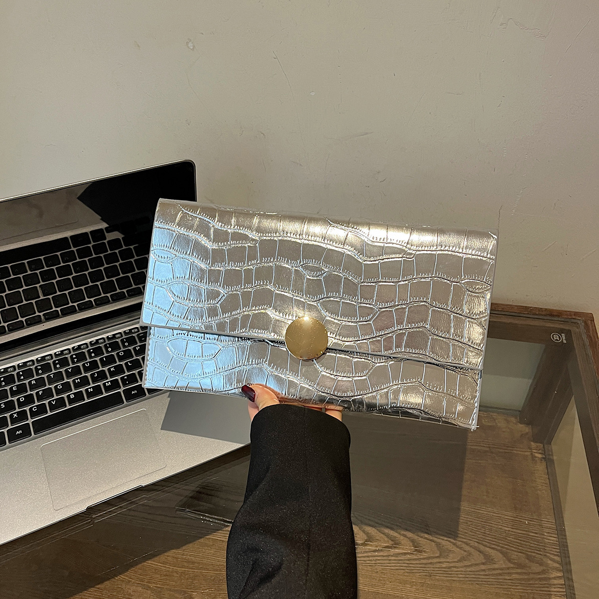 Free Luxury Bag Shipping Designer Unique Stone Pattern Clutch Bag 2025 New Trendy Fashion Women's Bag Simple High-quality Elegant Envelope Bag