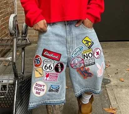 Y2K Jeans Men Women Hip Hop Cartoon Graphics Streetwear Retro Patchwork Denim Shorts Retro Blue Loose Denim Fitness Casual Shorts XJ250617
