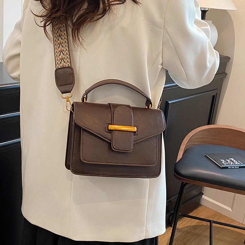 Designer Bag Luxury Bag Hot Free Shipping Designer Shoulder For Woman Outdoor Classic Flap Patchwork Shoulder Bag Vintage Versatile Cross Black Khaki
