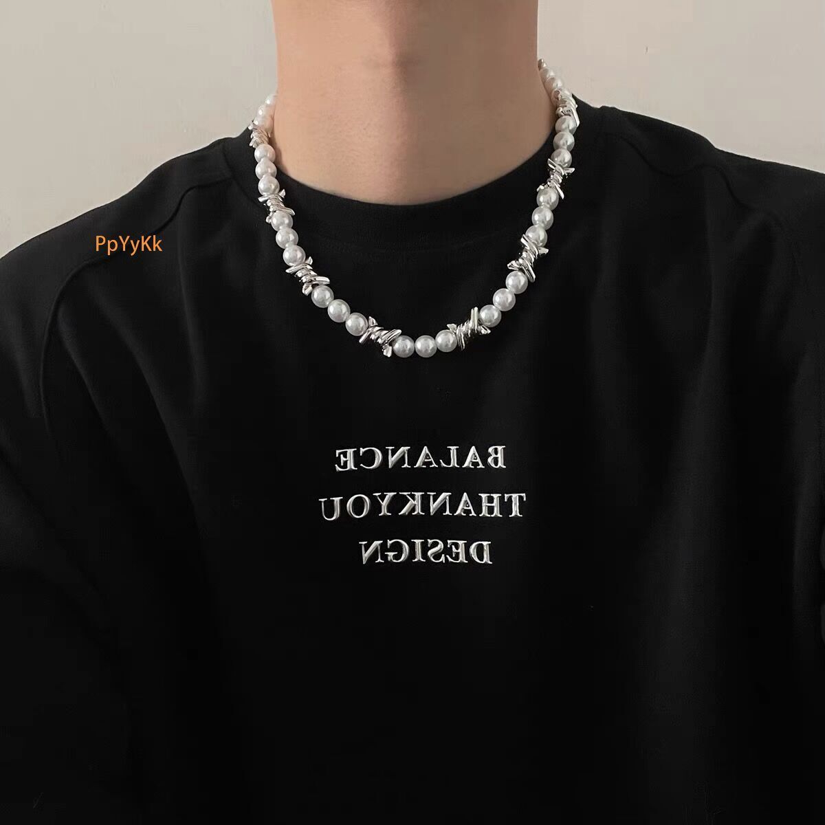 Luxury Premium Handcrafted Thorn Spliced Iridescent AAA Grade Pearl Hip Hop Y2K Gothic Streetwear Unisex Niche Dark Aesthetic Trendy Chain Jewelry