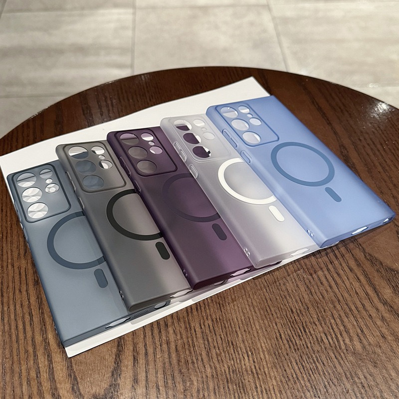 Suitable for Samsung S25 ULTRA matte skin protective case, S24 precision hole ice mist magnetic charging PC phone case