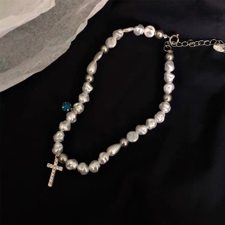 2025 Luxury Premium Hip Hop Trendy Y2K Irregular Pearl Cross Pendant Unisex Niche Minimalist Versatile Clavicle Statement Chain