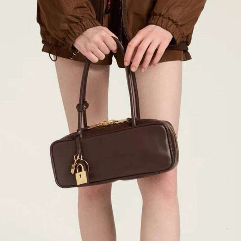 2025 Autumn Winter Brand Design Solid Genuine Leather Women Handbags Fashion Gold Lock Square Bags Woman Totes