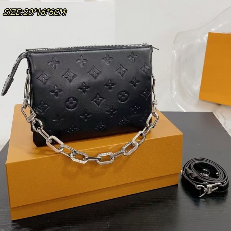 Designer's new makeup bag fashionable classic letter flower shoulder bag light luxury crossbody bags tote bags 2025