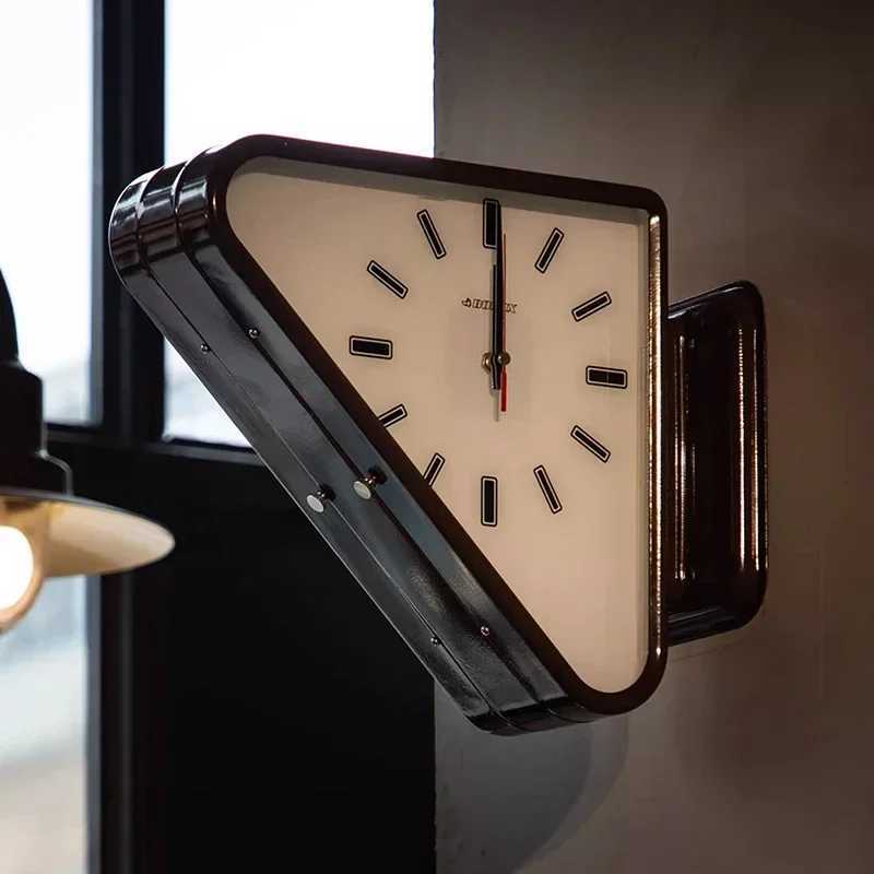 Two-sided Wall Clocks Triangle Modern Clock Mechanism Silent Design Clock Watch Minimalism Clocks for Living Room Decoration Y250619