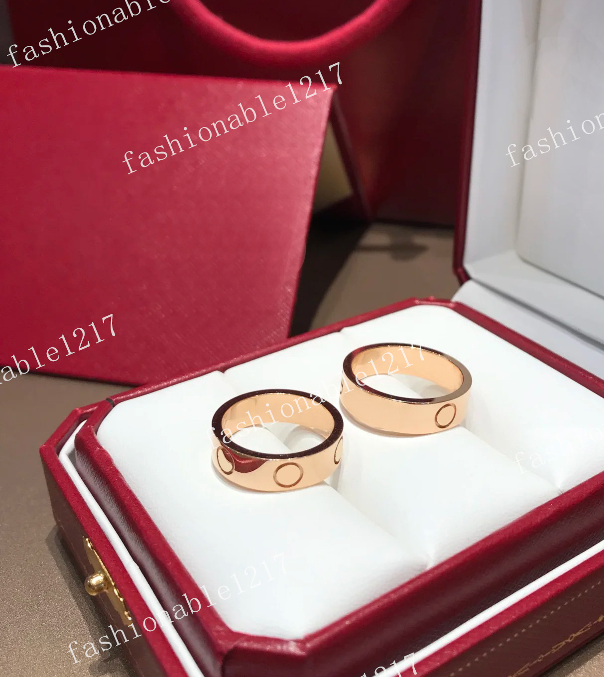 luxury designer Love Ring Titanium Steel Classic gold ring Jewellery Men and Women Couples Wedding Ring Never fade Not allergic 4/5/6mm rings Party letter good