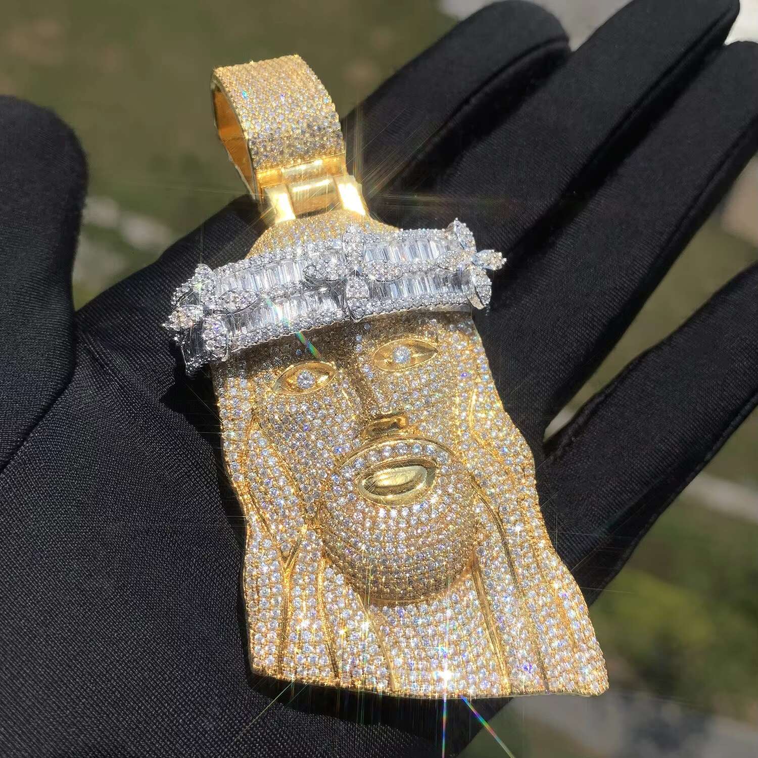 Gold Twe Tone Huge Spooky Big Jesus Head Baguette Zircon Charm Iced Out Crown Jumbo Pendant Cubic Zirconia Necklace for Men