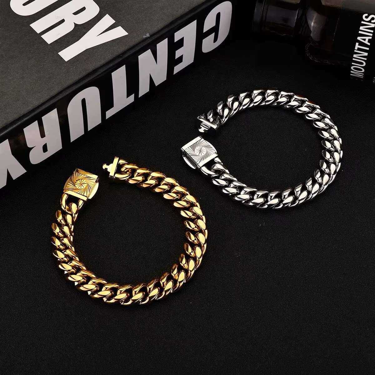 Wholesale Custom Hip Hop Stainless Steel 14K 18K Gold Plated Engraved Lock Clasp Miami Cuban Link Chain