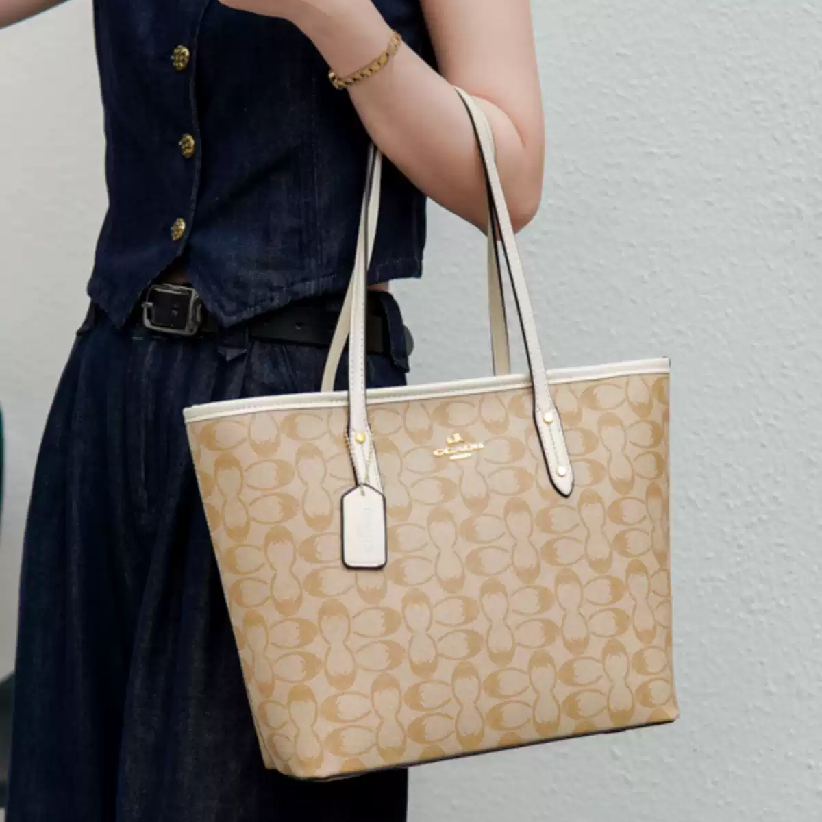 Tote Bag Designer Bag Fashion Handbag Beach Bag Luxury Bag Ladies Leather High Quality Classic Old Flower Large Capacity Underarm Commuter Shopping Ba