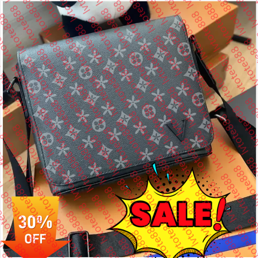 Designer bag Men Leather TRIO Messenger Bags luxury fashion bag handbag mens designer shoulder bag Messenger bag Outdoor large wallet pockets fashion Messeng bag