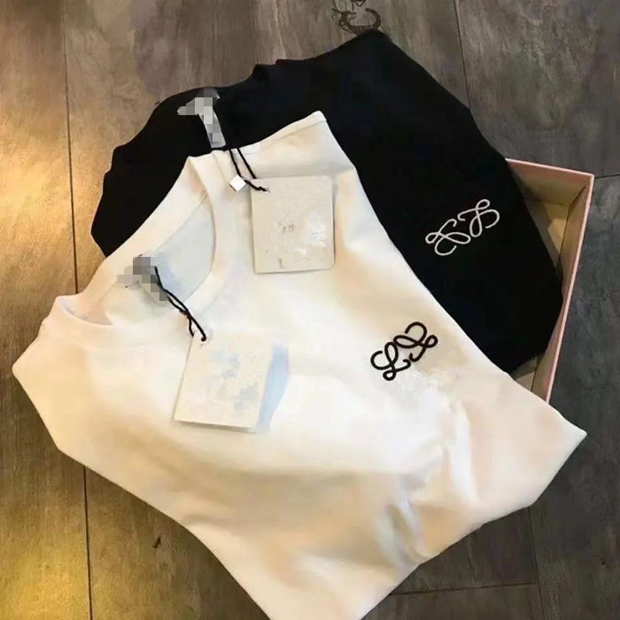 Ladies' short-sleeved T-shirt and vest top