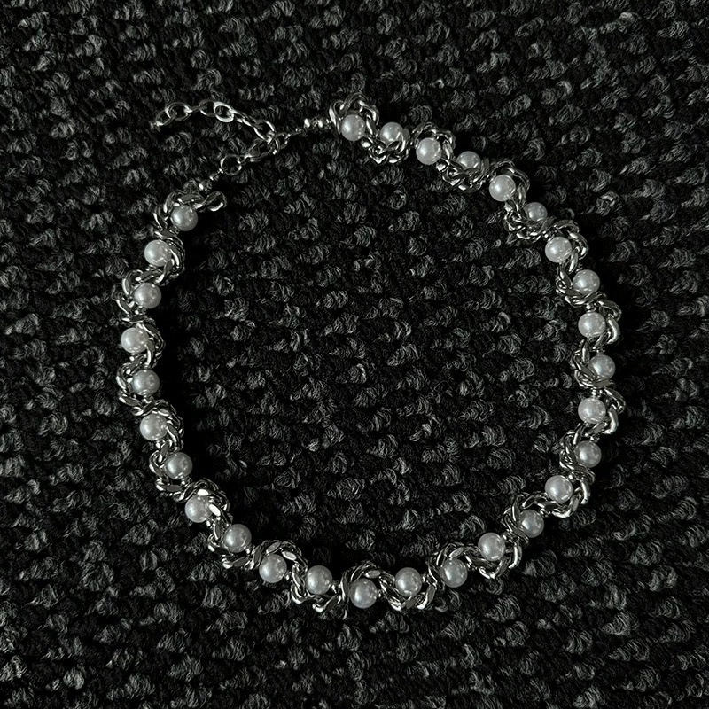 2025 Luxury Premium Men's Niche Titanium Steel Pearl Wrapped Clavicle Choker Statement Neck Accessory Premium natural pearls Necklace