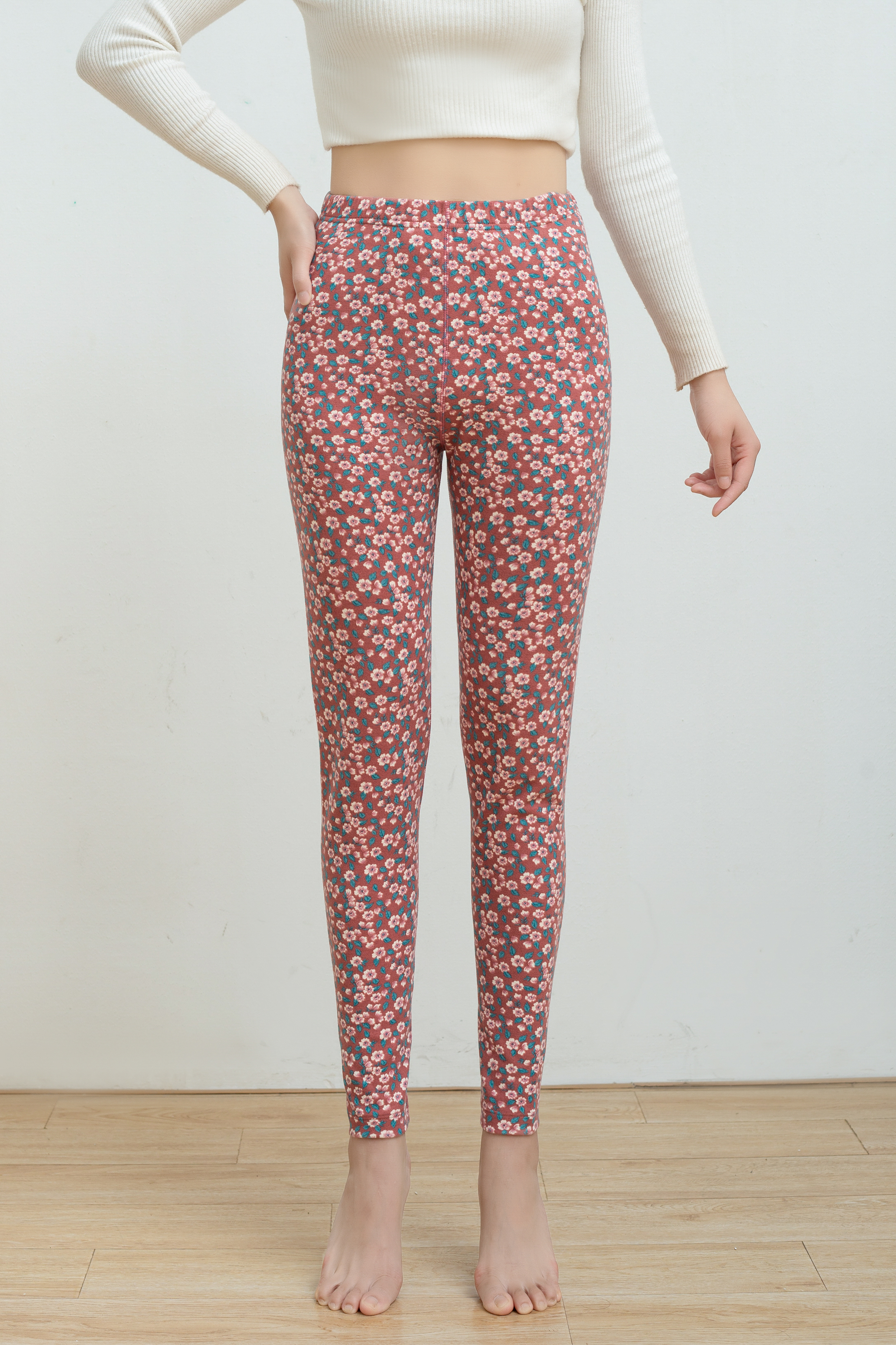 Gentle floral style wool silk floral trousers High waist thin Comfortable and good to wear