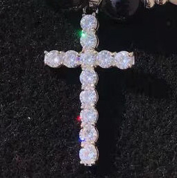2025 Luxury Premium Hip Hop Double Layer Black White Pearl Diamond Diamond Cross Pendant Statement Necklace Silver fashion jewelry necklaces