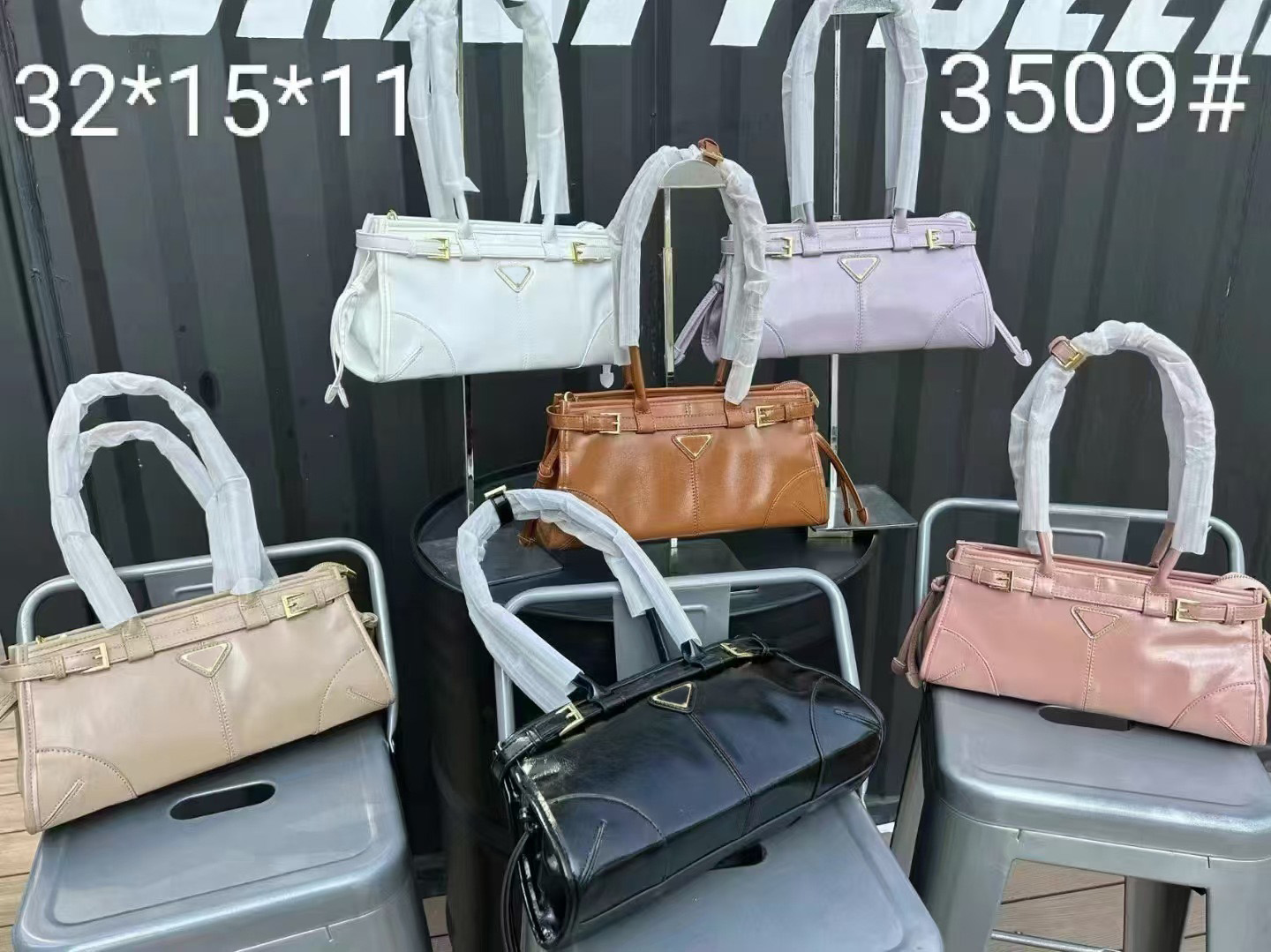 Designer Baguette Bag Large Capacity Oiled Leather Vintage Shoulder Tote Crossbody Purse for Women