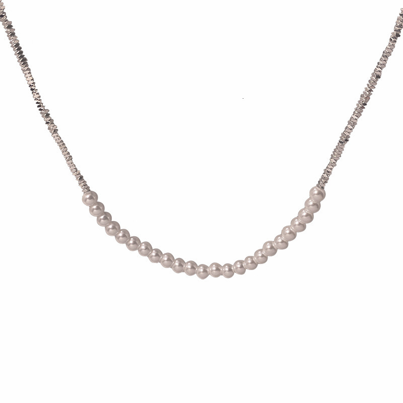 2025 New Arrival Women's Broken Silver Spliced Pearl Choker Necklace Light Luxury silver fashion jewelry necklaces Clavicle Chain for Summer Dres