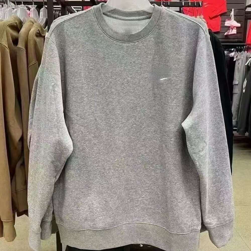 Niki Shorts Niki Shirt Nocta Tech Gym Clothing Men Tech Fleece Montirex Tracksuit Mens Designer Plus Size Sports Sweatshirt Women Spider Hoodie Labubu Clothes