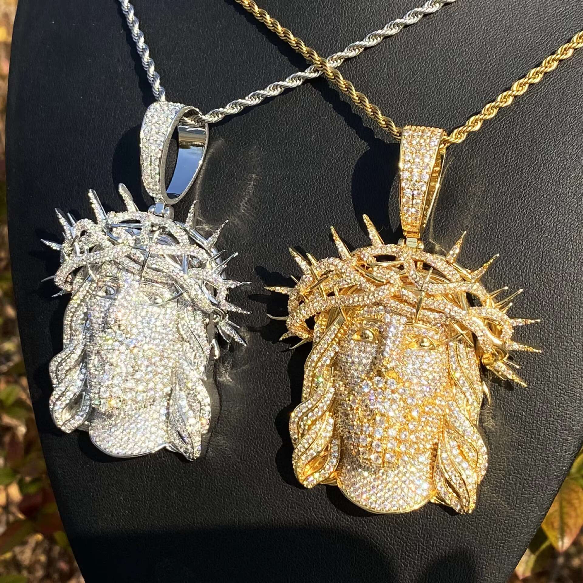 Rose Gold Tone Huge Spooky Big 3D Jesus Head Thorny Zircon Crown Charm Jumbo Pendant Green Cubic Zirconia Necklace