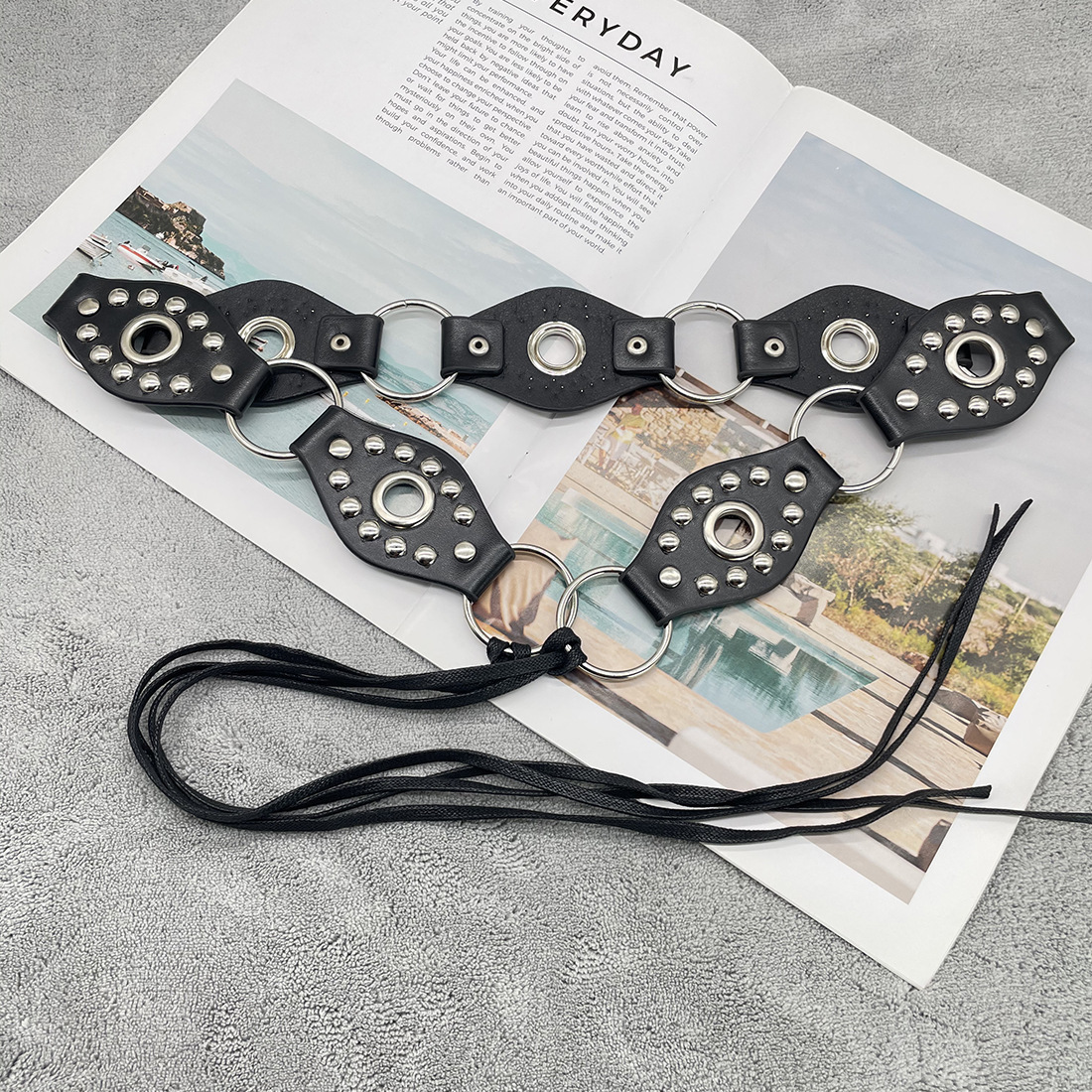 Luxury Premium Y2K Streetwear Millennial Hot Girl Vintage Embossed Leather Floating Adjustable Tie Waistband Women's Trendy Niche Instagram State