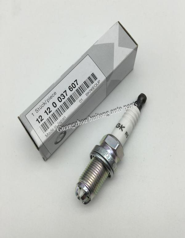 6pcslot 12120037607 BKR6EQUP Spark Plug For BMW M54 M62 E38 E65 E34 E36 E39 E46 Z3 320 52875320666809795