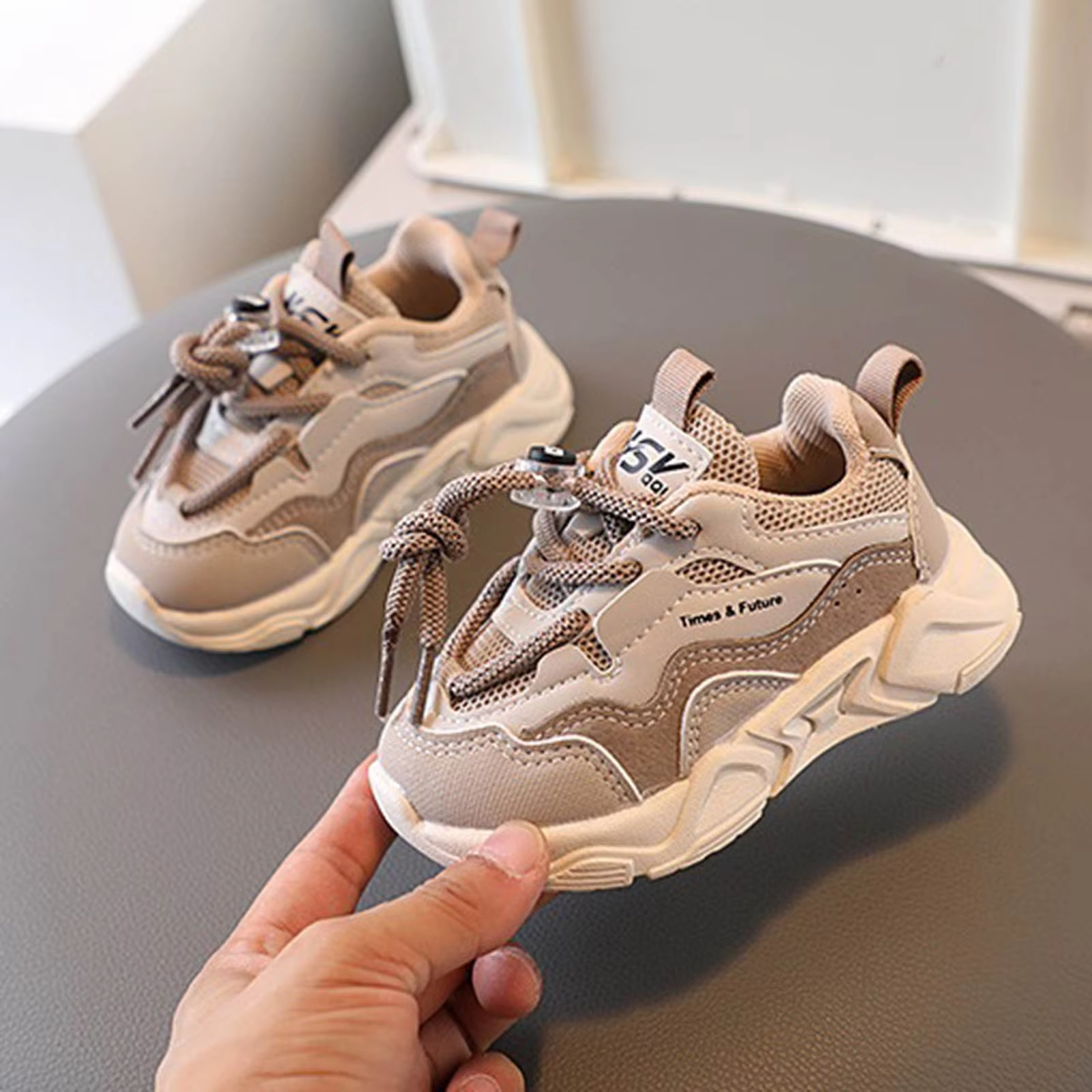 Trendy Children Shoes Autumn Casual Sports Sneakers Breathable Running Shoes 16 year old Baby Shoes Soft Sole Mesh Outdoor s Casual Tennis Light Sneak