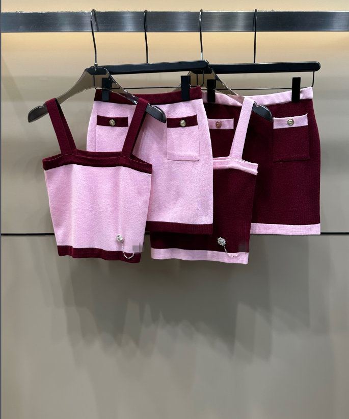 25 women's color blocked knitted camisole half skirt two-piece set for age reduction 620