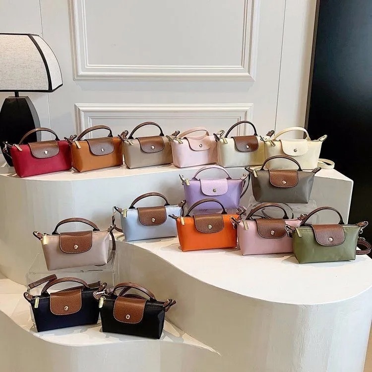 Designer Mini Nylon Women's lightweight crossbody Color blocked splicing waterproof shoulder Casual sports Fashion commuting small square bag AAA