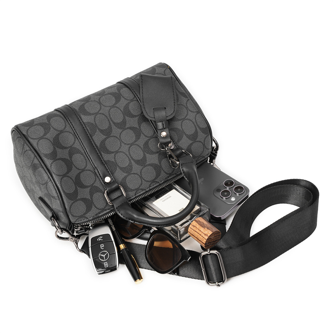 hot Free shipping designer cross body for Men Handbag casual versatile shoulder bag street outdoorcouple shoulder bag travel bag