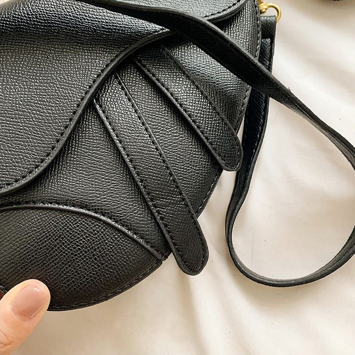 Free Shipping Shoulder bags handbags designer bags saddle bags women's messenger bags classic printed letters source factory wholesale high quali