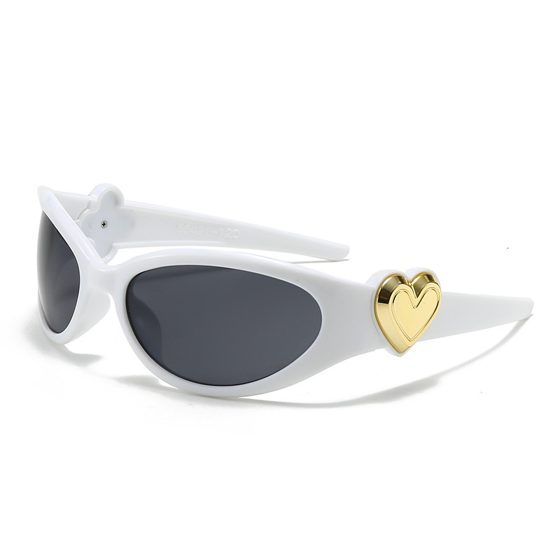 Designer sunglasses Adorable 3D Floral Heart Embellished Y2K Millennial Pastel Sunglasses - Women's Trendy Cute Fashion UV400 Glasses