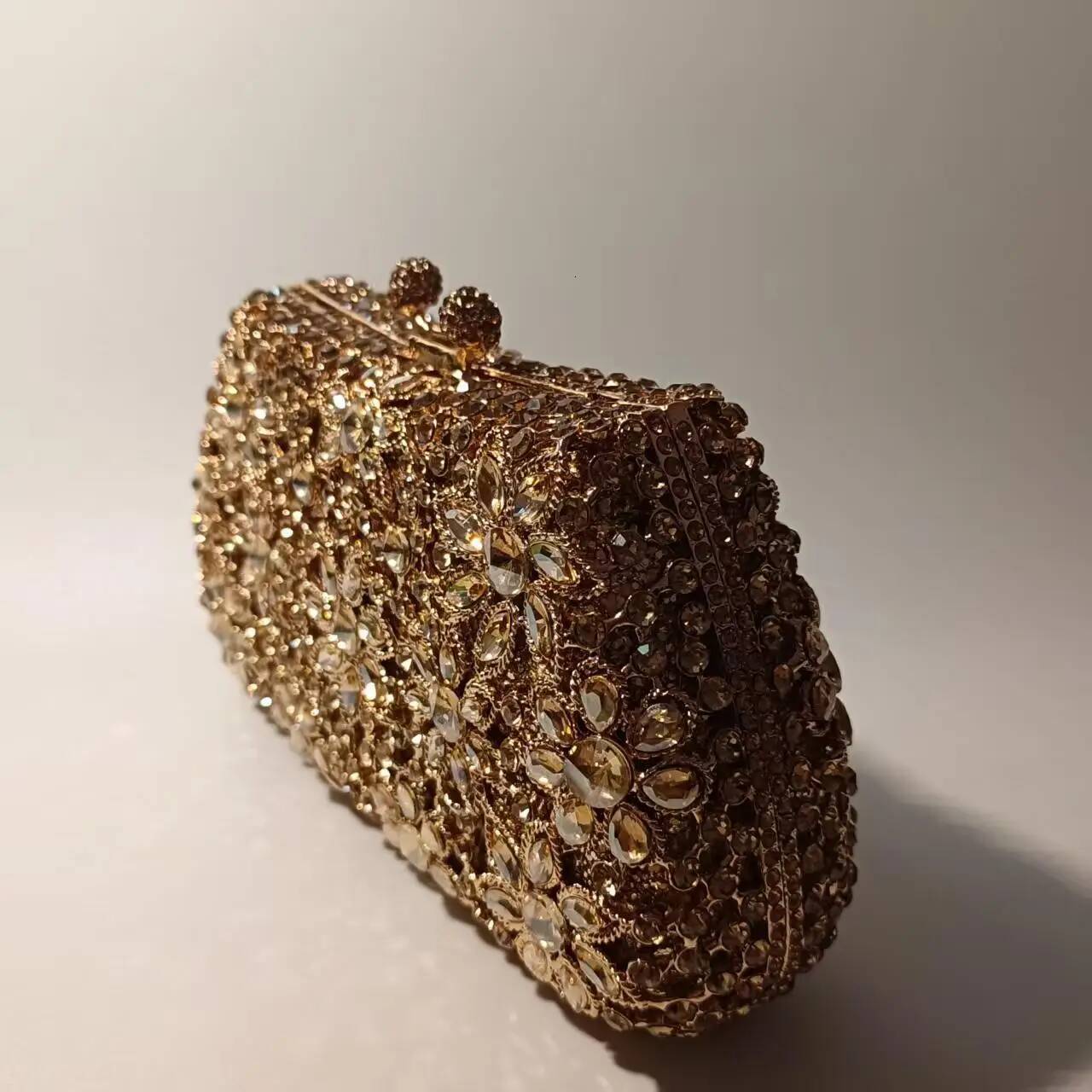 DHGM The Newest Style Lady Dia Clutches Purse Stones Rhinestones Evening Bags Bridal Crystal Handbags Wedding Dinner Party Purses