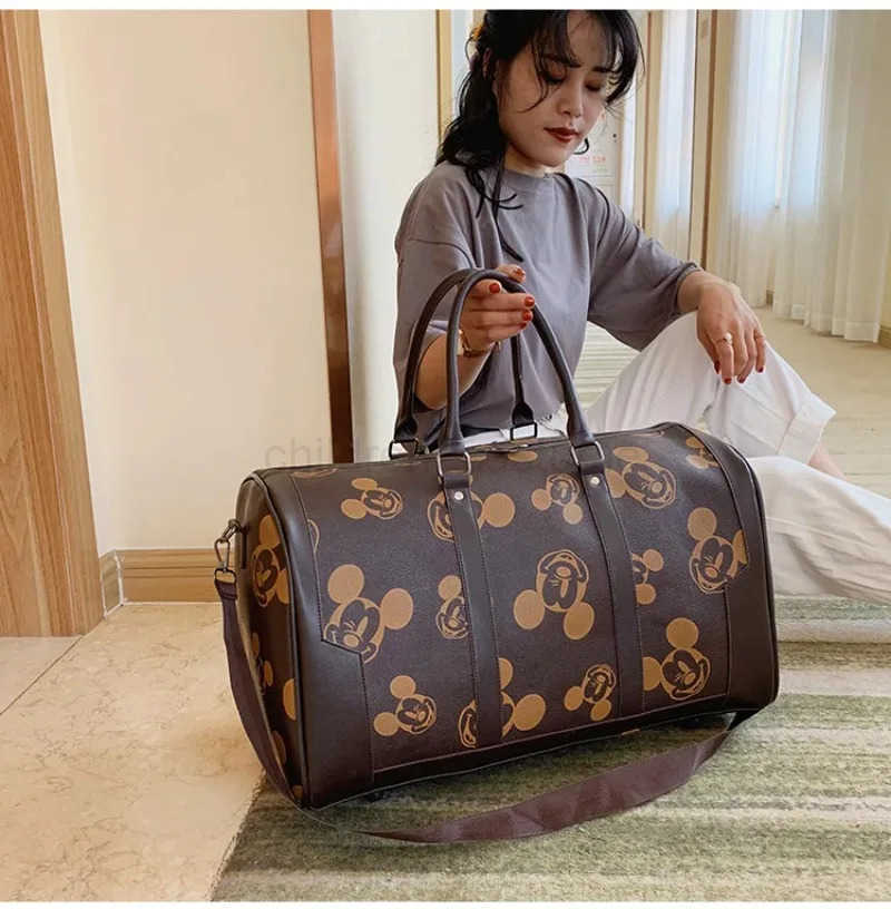 Disney New Mickey Luggage Bag PU Plaid Travel Bag Portable Baby Storage Waterproof Leisure Travel Large Capacity Travel Bag W250620