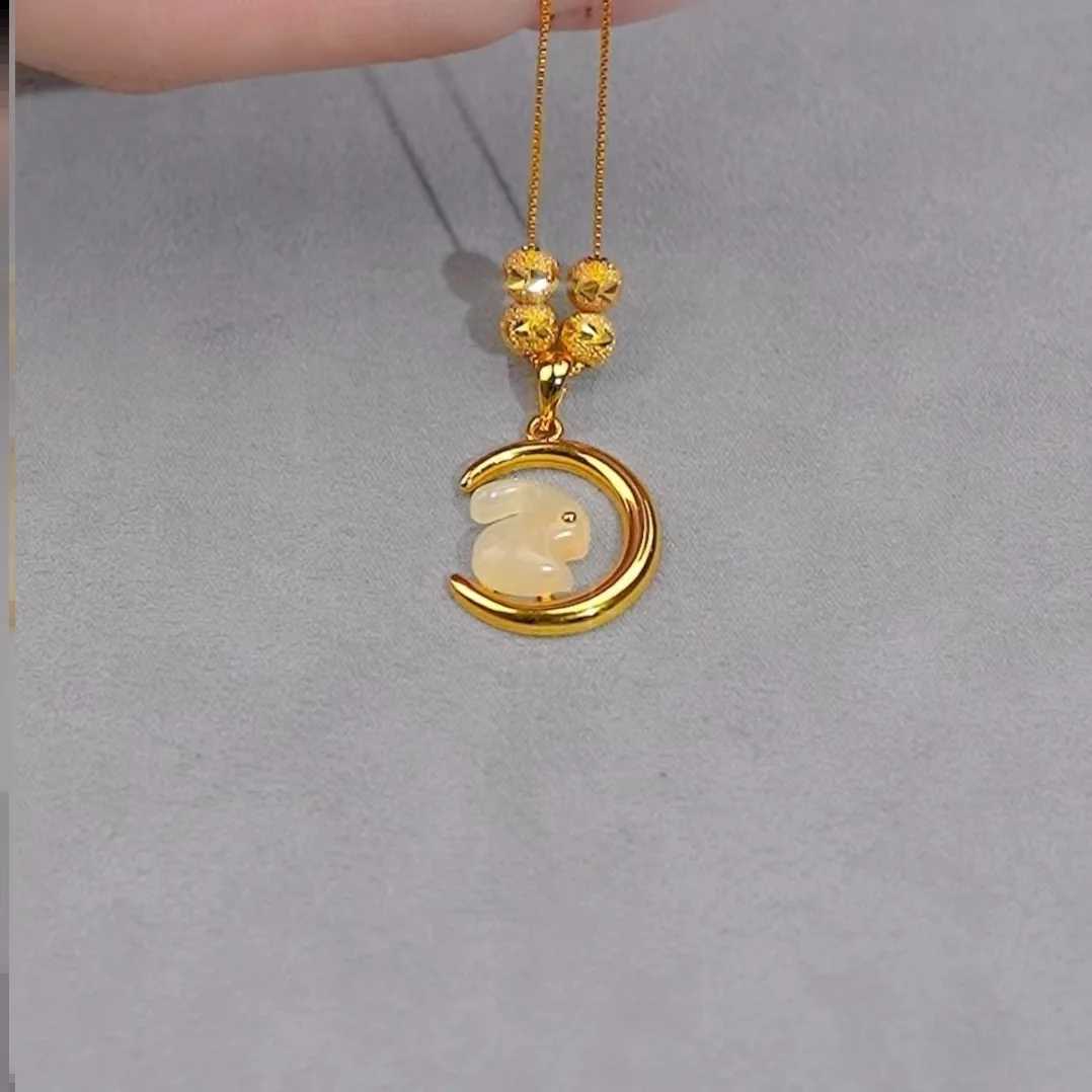 Real 18K Gold Smooth Moon Jade Rabbit Jade Pendant Necklace for Women Engagement Birthday Wedding Chain Necklaces Jewelry Gifts XJ250620