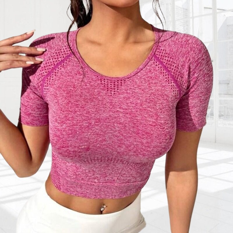 Breathable Summer Fitness Wear Elegant Slim-Fitting Yoga T-Shirt with Built-In Support & Stretch Fabric