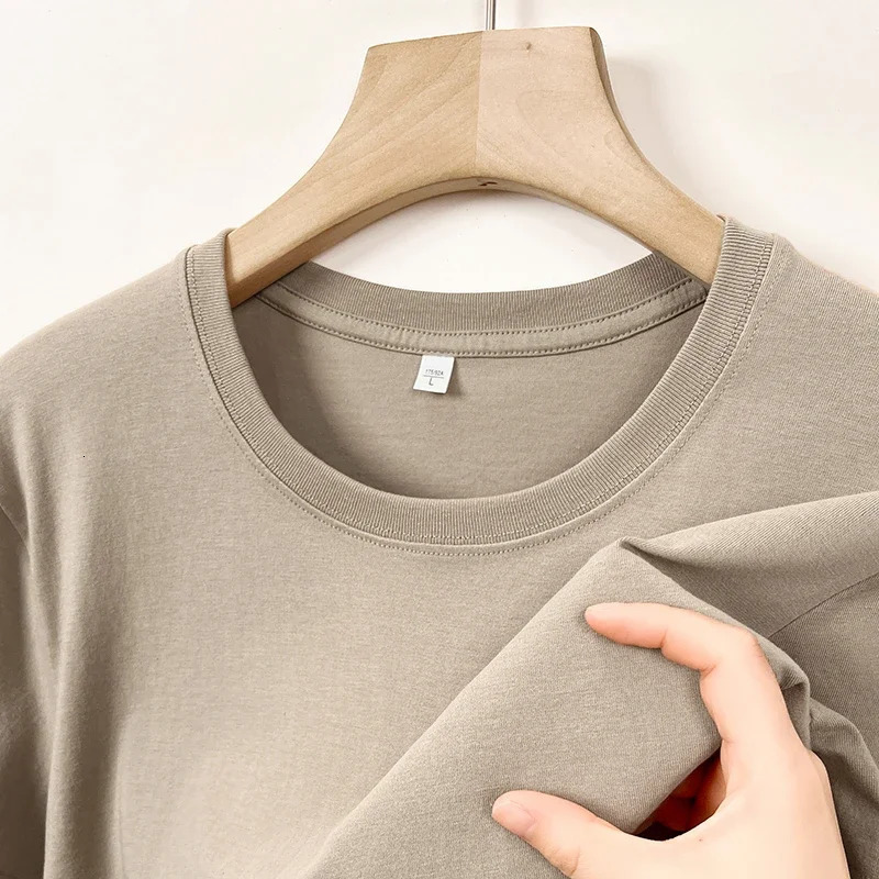 2025 Mens Korean Casual Cotton Short Sleeved Round Neck Tshirt Summer Fashionable and Comfortable Versatile Top 250616