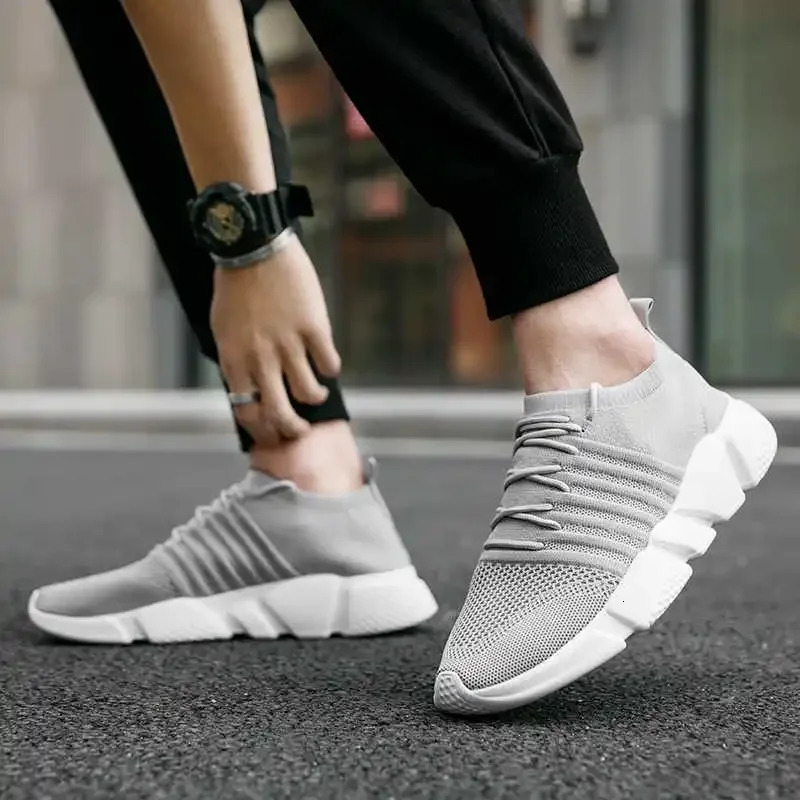 Zimni Plateforme Black Trainers For Men Dress Shoes Men Purple Party Shoes Sneakers Sport Tenks Chassure Sapatenes 250619