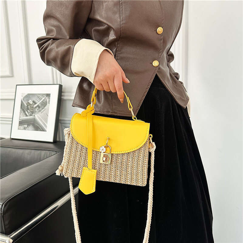 Straw Woven Single Shoulder Crossbody for Women 2024 Lock Simple Versatile Chain Commuter Small Square Bag Bags