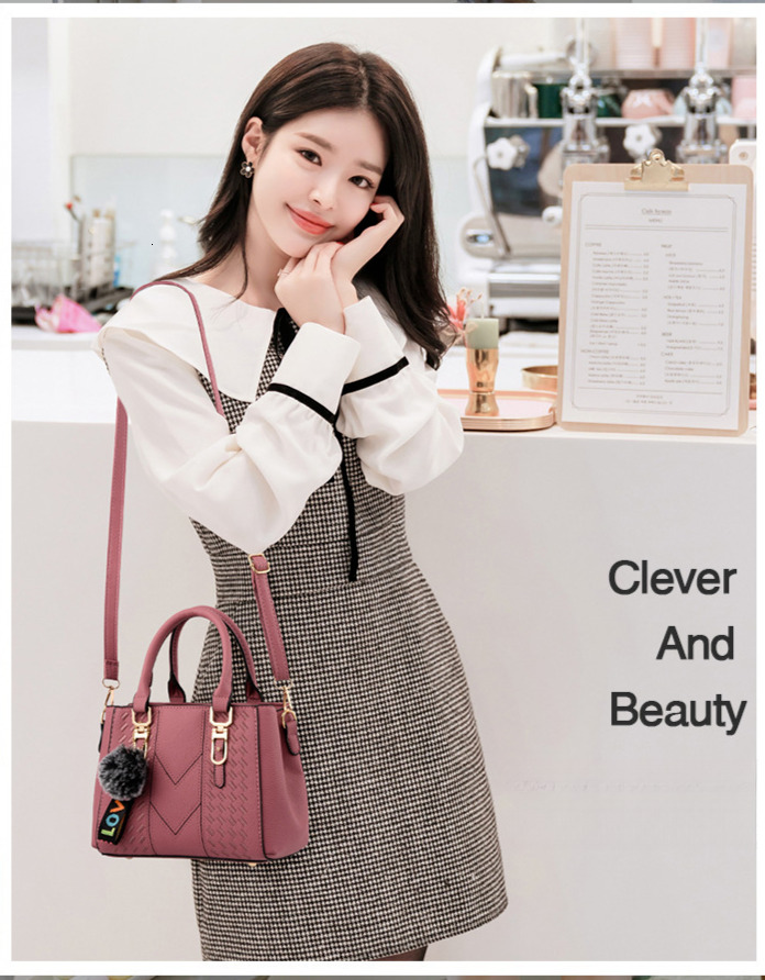 Free Shipping 2025 New Designer Bag High-end Solid Color Large Capacity Plush Pendant Women's Handbag Fashionable And High-quality Shopping Bag