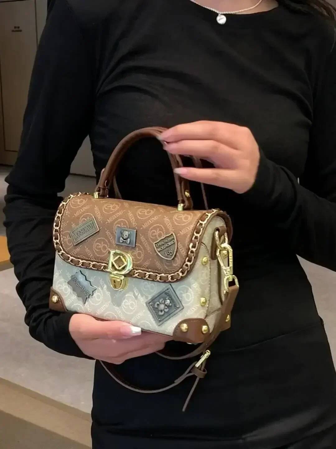 DHSM Vintage Patchwork Handbag Fashion Emed Girls Shoulder Bag European and American Badge Ladies Crossbody PU Material