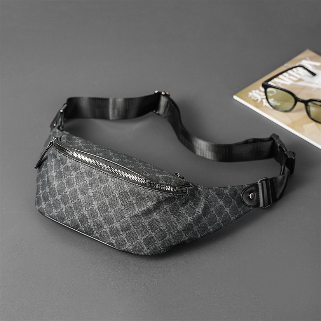 Free shipping designer cross body for Men Small chest bag simple horizontal style small waist bag street versatile cross body bag