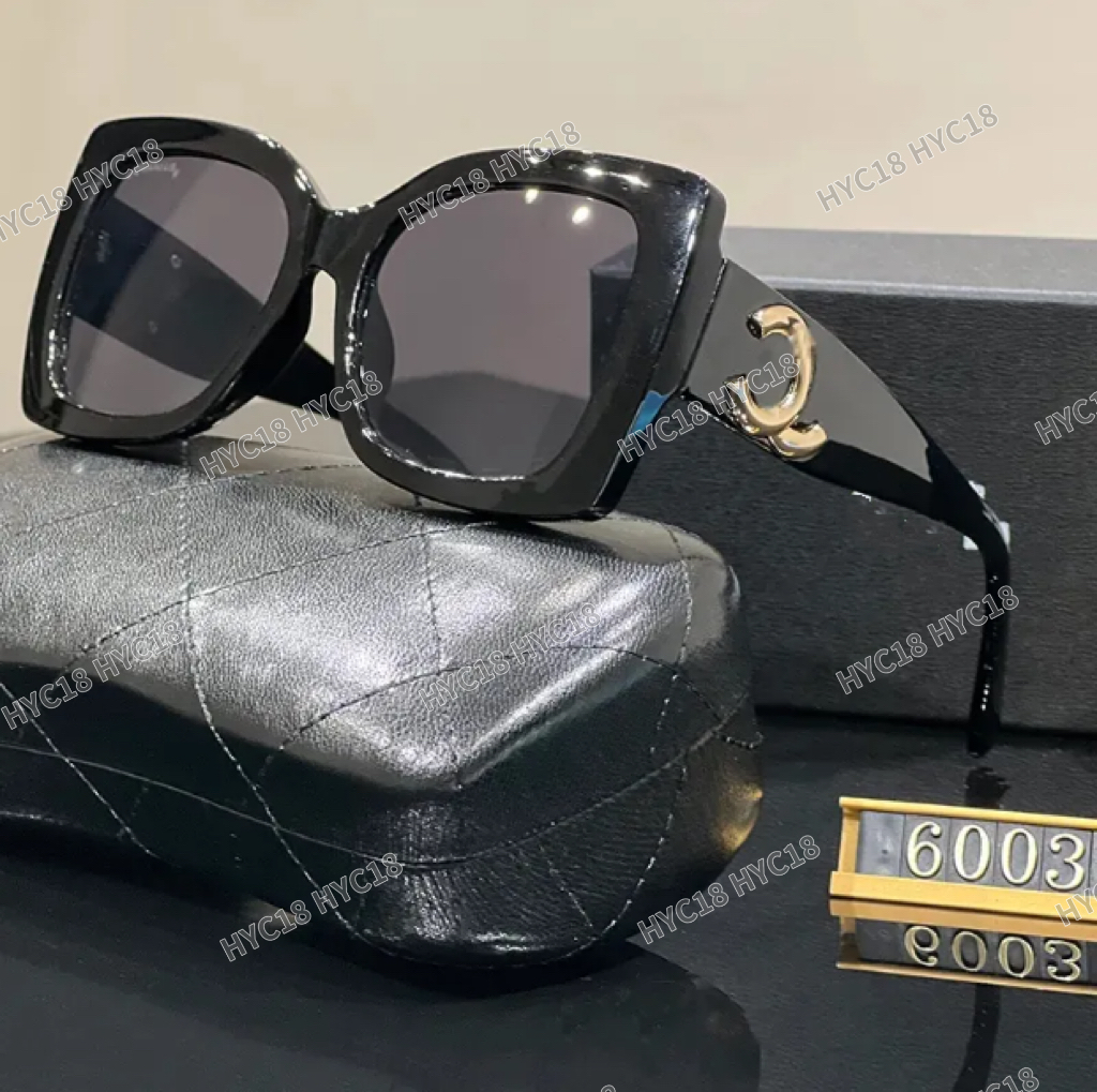 Designer sunglasses for Women Butterfly shaped lenses oversized beautiful cat eye retro frame pattern frame flat lenses Beach Sun Retro Frame With Box