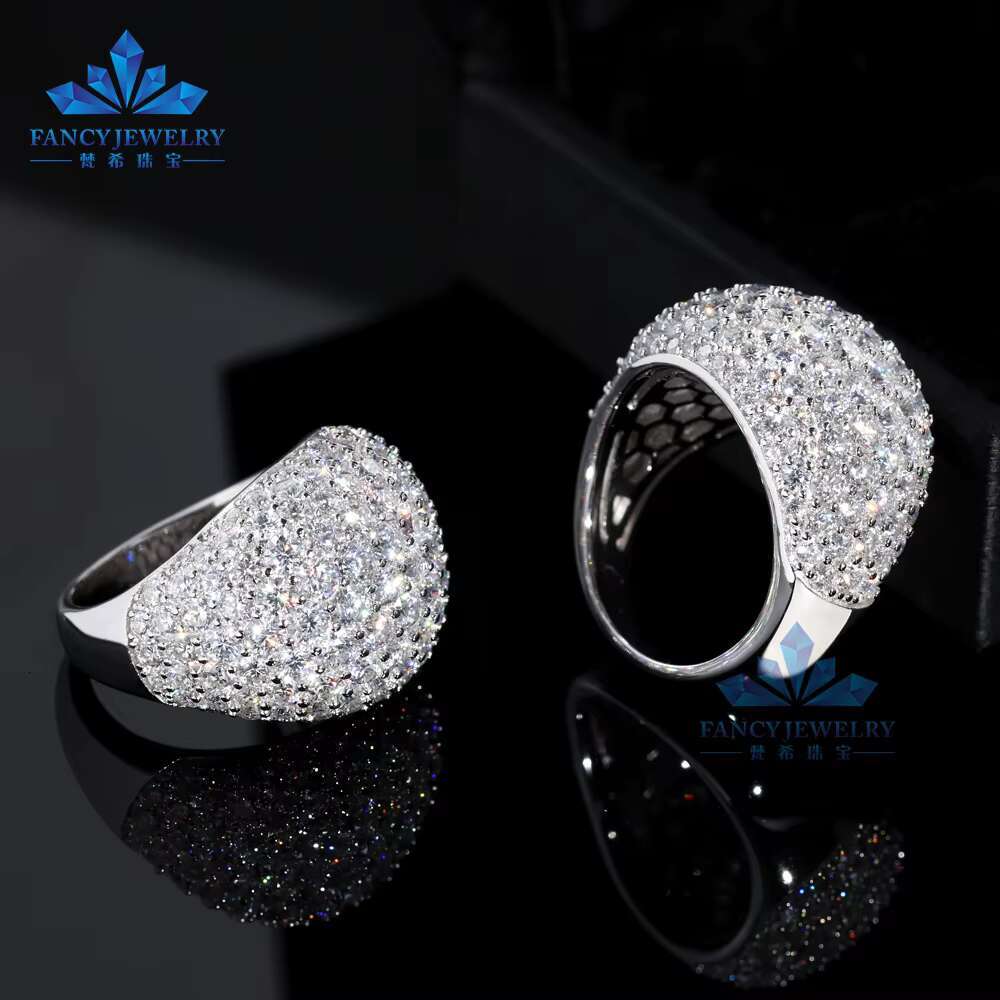 Hip Hop Jewelrys 925 Silver Brilliant Round Cut Moissanite Iced Out Ring D VVS1 Sparkling Gemstone Diamond Test Passes