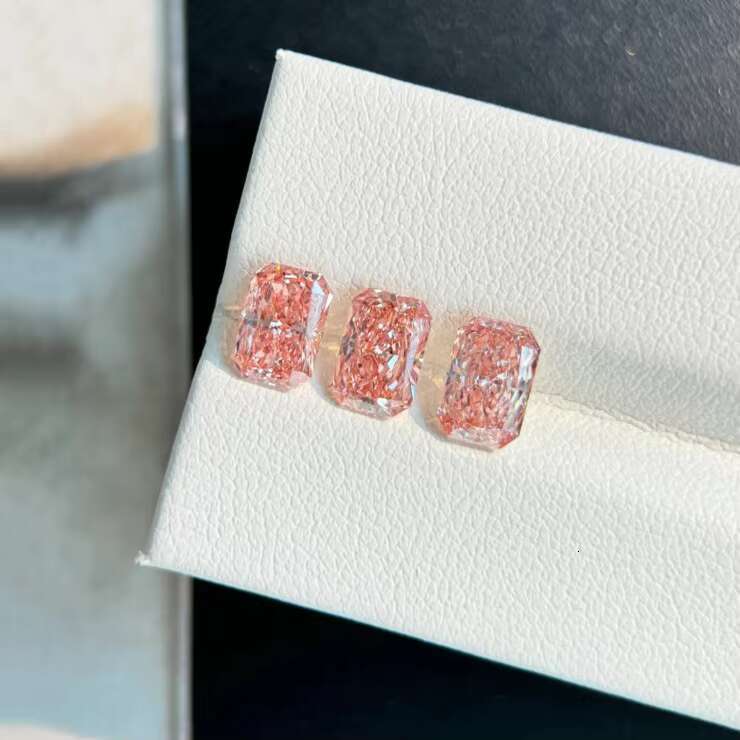 IGI Certificate 1ct 2ct Fancy Vivid Pink Lab Grown Diamond Radiant Cushion Oval Pear Cut Fancy Color Lab HPHT CVD Diamond