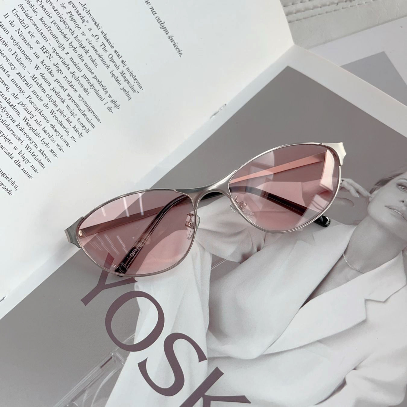 2025 New Luxury Retro Americana Cyber Y2K Cat Eye Acetate Sunglasses - UV400 Face-Flex Contour for Square Round Faces Slimming Effect Streetwear State