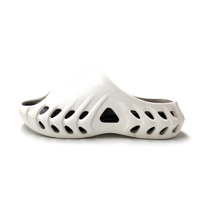 New fashionable sports slippers, comfortable and anti-slip slippers for outdoor men